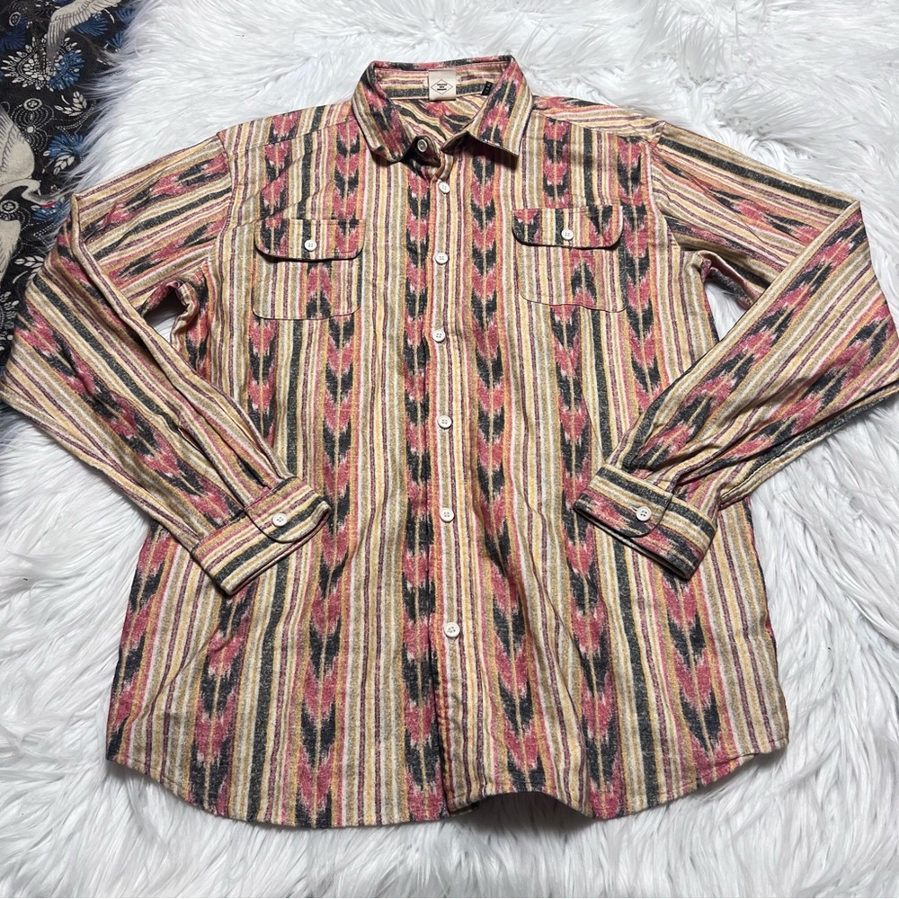 TCSS Australia men’s western print button up shirt